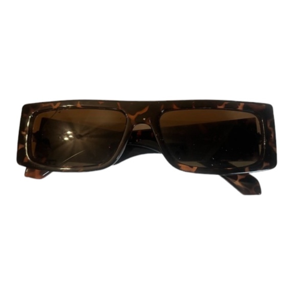 Giselle Flat Top Narrow Rectangle 90 shades tortoise